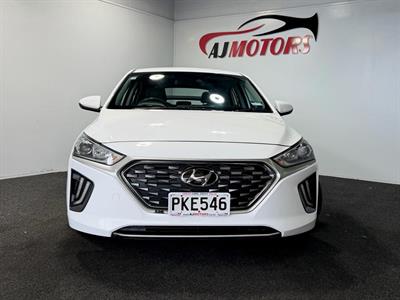 2022 Hyundai IONIQ - Thumbnail