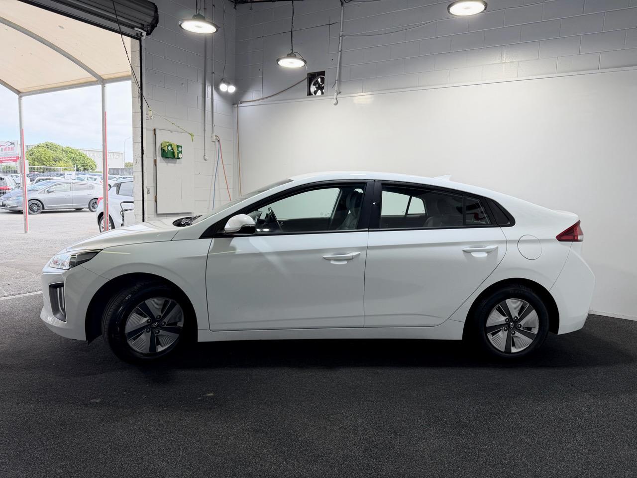 2022 Hyundai IONIQ