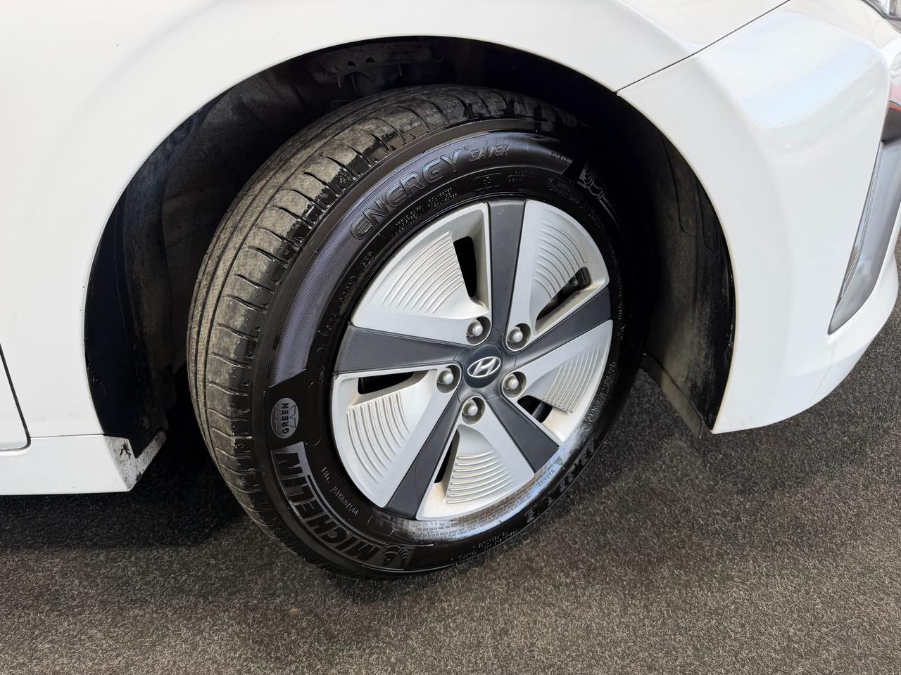 2022 Hyundai IONIQ