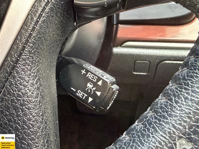 2014 Toyota Crown - Thumbnail