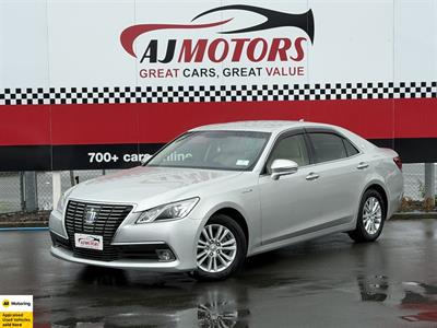 2014 Toyota Crown - Thumbnail