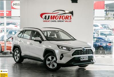2021 Toyota RAV4 - Thumbnail