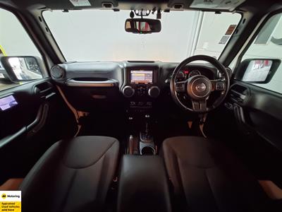 2016 Jeep Wrangler - Thumbnail