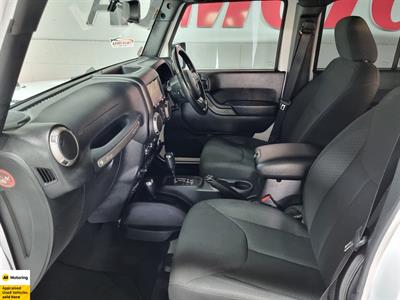 2016 Jeep Wrangler - Thumbnail