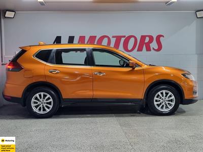 2021 Nissan X-Trail - Thumbnail