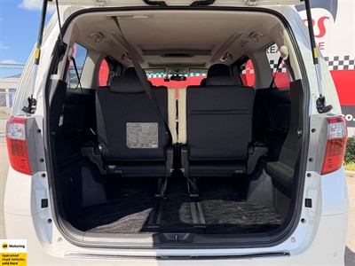 2012 Toyota Alphard - Thumbnail