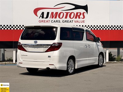 2012 Toyota Alphard - Thumbnail