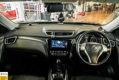 2015 Nissan X-Trail - Thumbnail