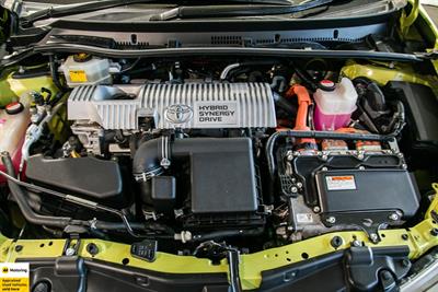 2016 Toyota Auris - Thumbnail