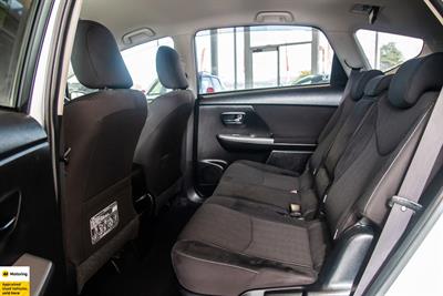 2015 Toyota Prius - Thumbnail