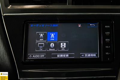 2015 Toyota Prius - Thumbnail