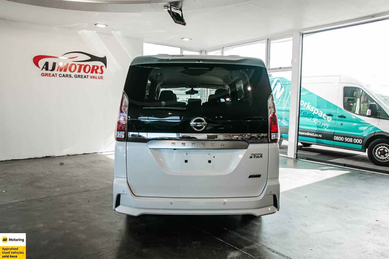 2017 Nissan Serena
