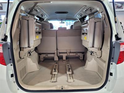2012 Toyota Alphard - Thumbnail