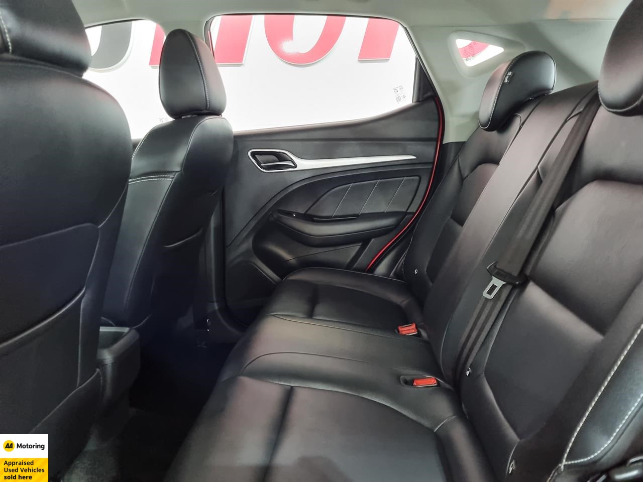 2023 MG ZS
