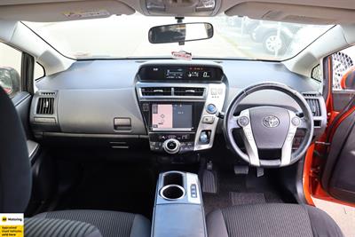 2014 Toyota Prius - Thumbnail