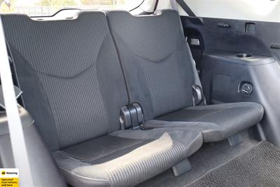 2014 Toyota Prius - Thumbnail