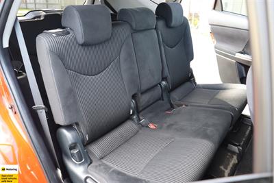2014 Toyota Prius - Thumbnail