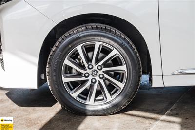 2016 Toyota Alphard - Thumbnail