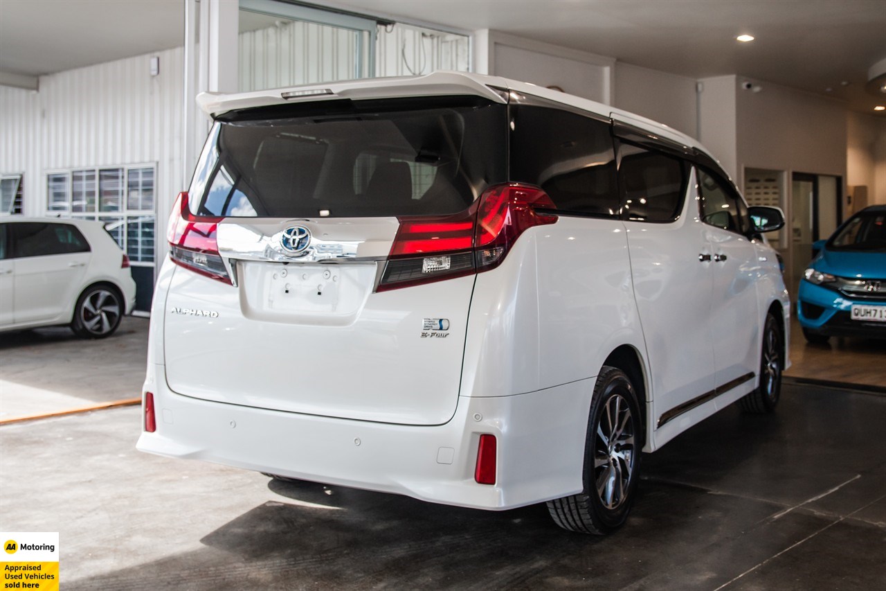 2016 Toyota Alphard