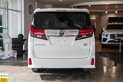 2016 Toyota Alphard - Thumbnail