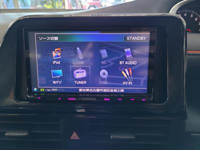 2016 Toyota Sienta - Thumbnail