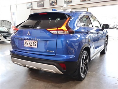 2021 Mitsubishi Eclipse Cross - Thumbnail