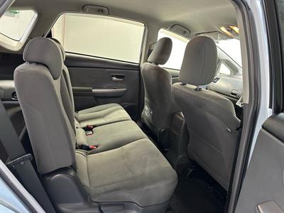 2012 Toyota Prius - Thumbnail