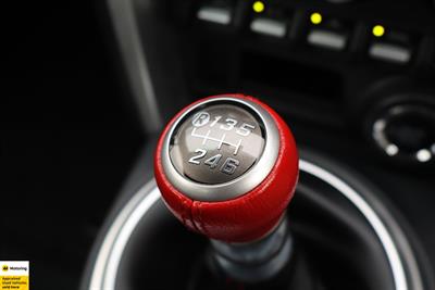2016 Toyota 86 - Thumbnail