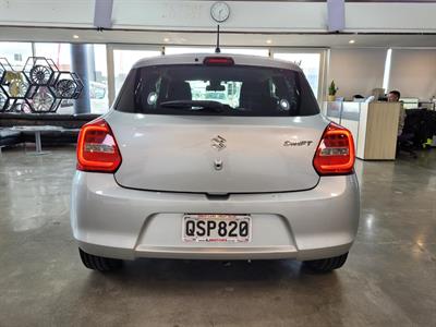 2017 Suzuki Swift - Thumbnail