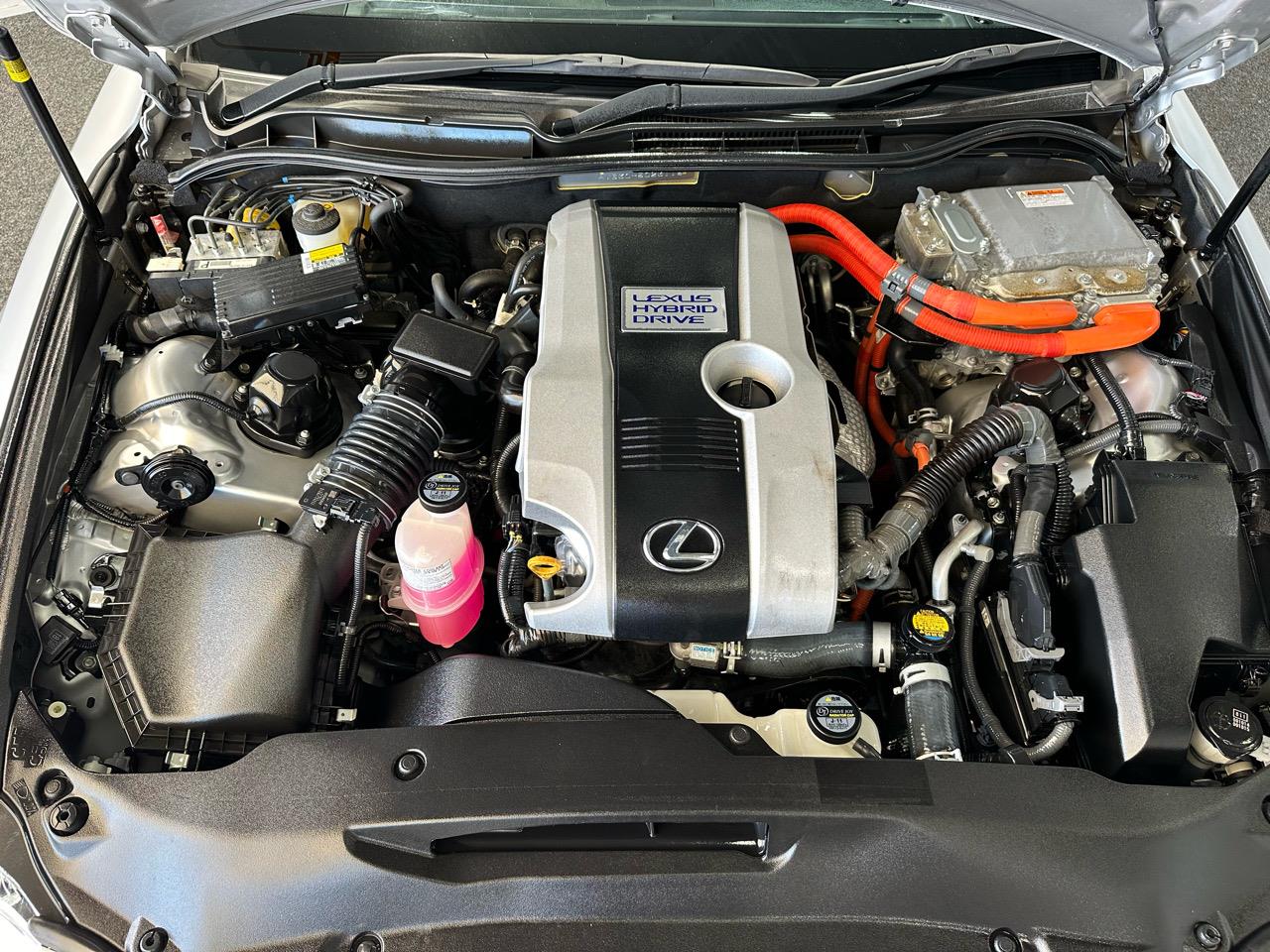 2014 Lexus IS 300h