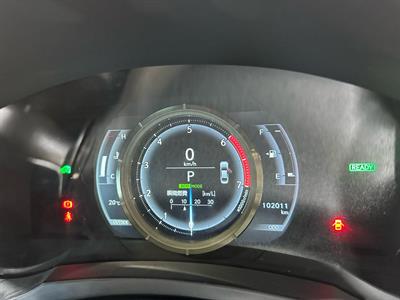 2014 Lexus IS 300h - Thumbnail