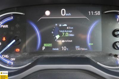 2020 Toyota RAV4 - Thumbnail