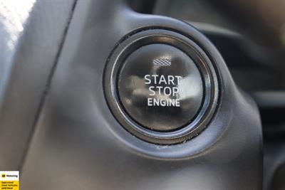 2017 Mazda Axela - Thumbnail