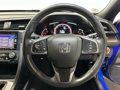2018 Honda Civic - Thumbnail