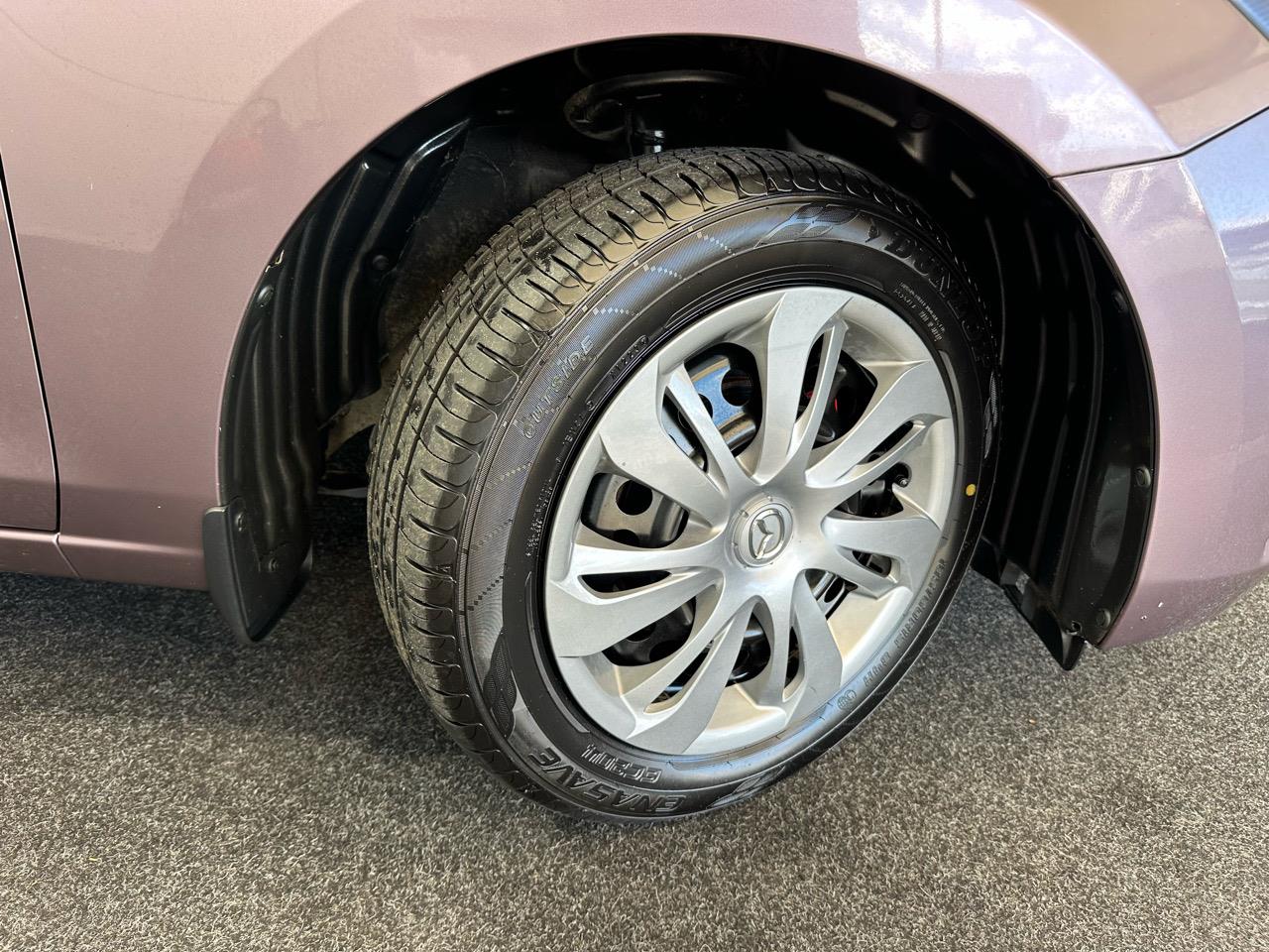 2014 Mazda Demio