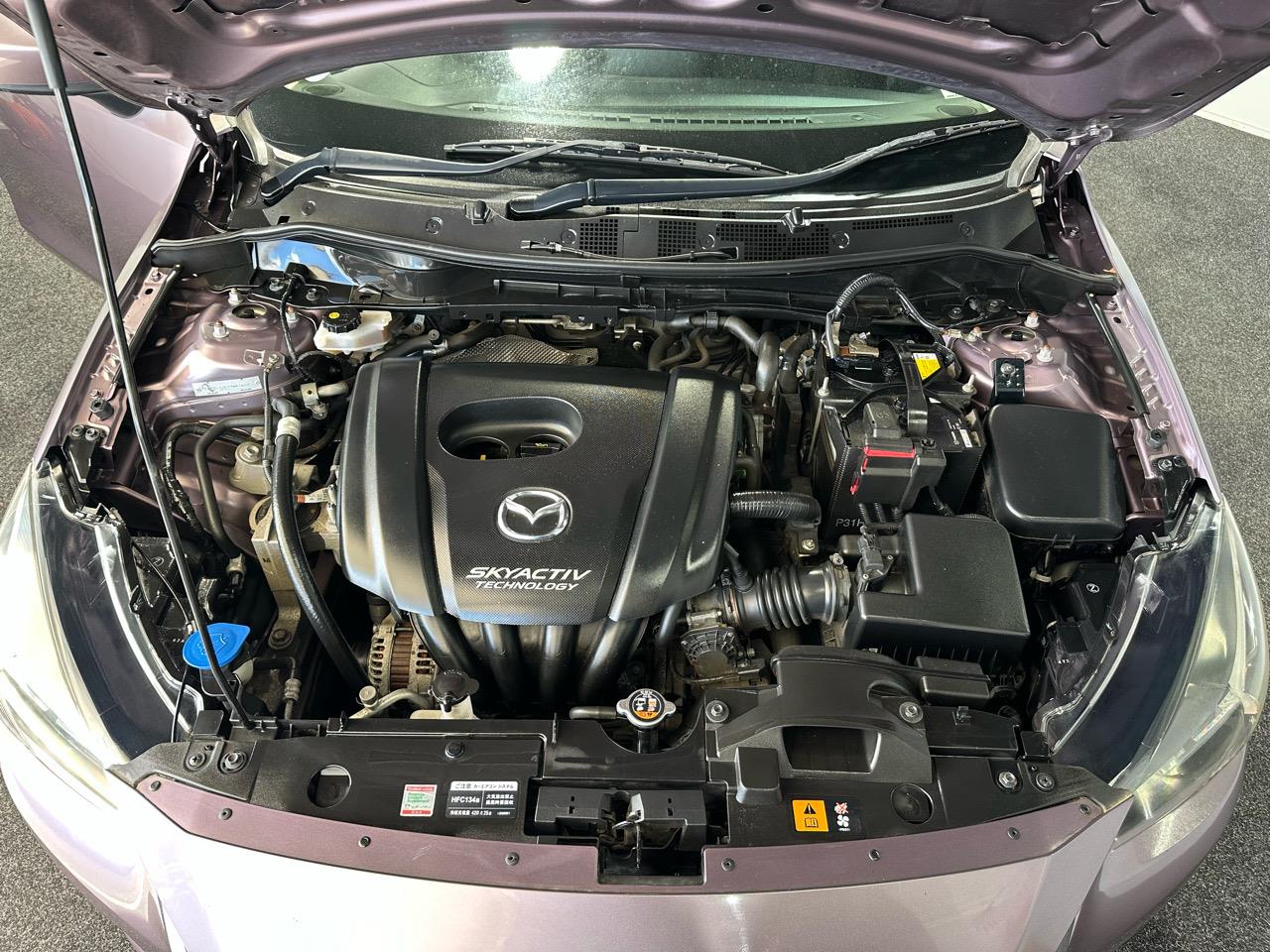 2014 Mazda Demio