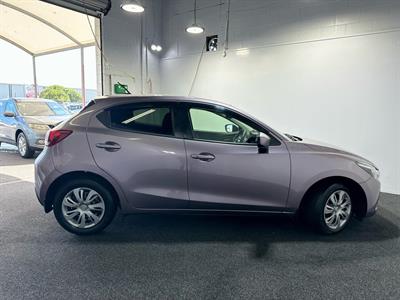 2014 Mazda Demio - Thumbnail