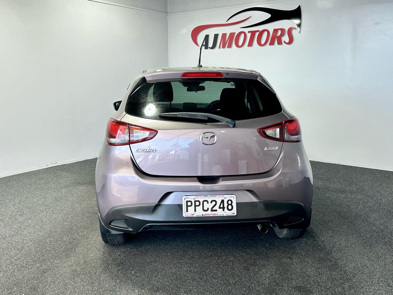 2014 Mazda Demio