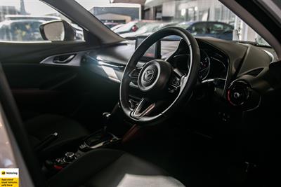 2017 Mazda CX-3 - Thumbnail