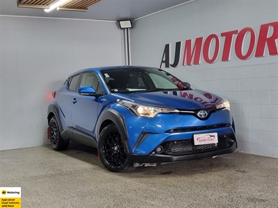 2016 Toyota C-HR - Thumbnail