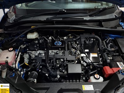 2016 Toyota C-HR - Thumbnail