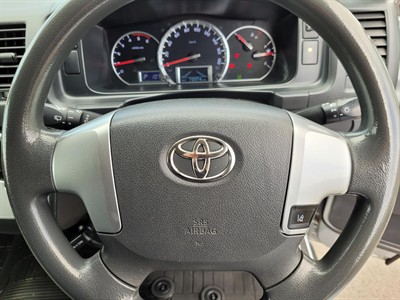 2019 Toyota Hiace - Thumbnail