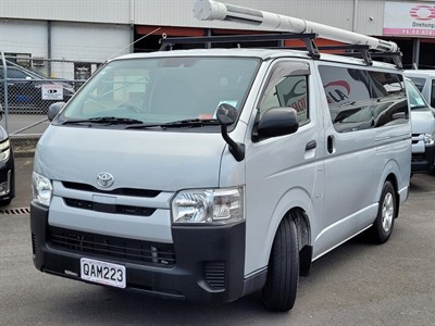 2019 Toyota Hiace - Thumbnail