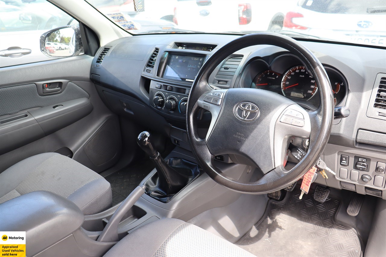 2015 Toyota Hilux