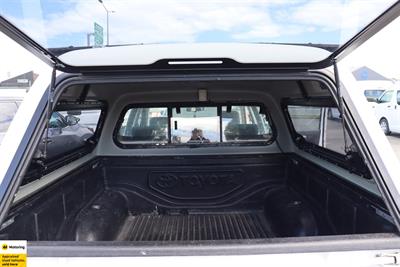 2015 Toyota Hilux - Thumbnail