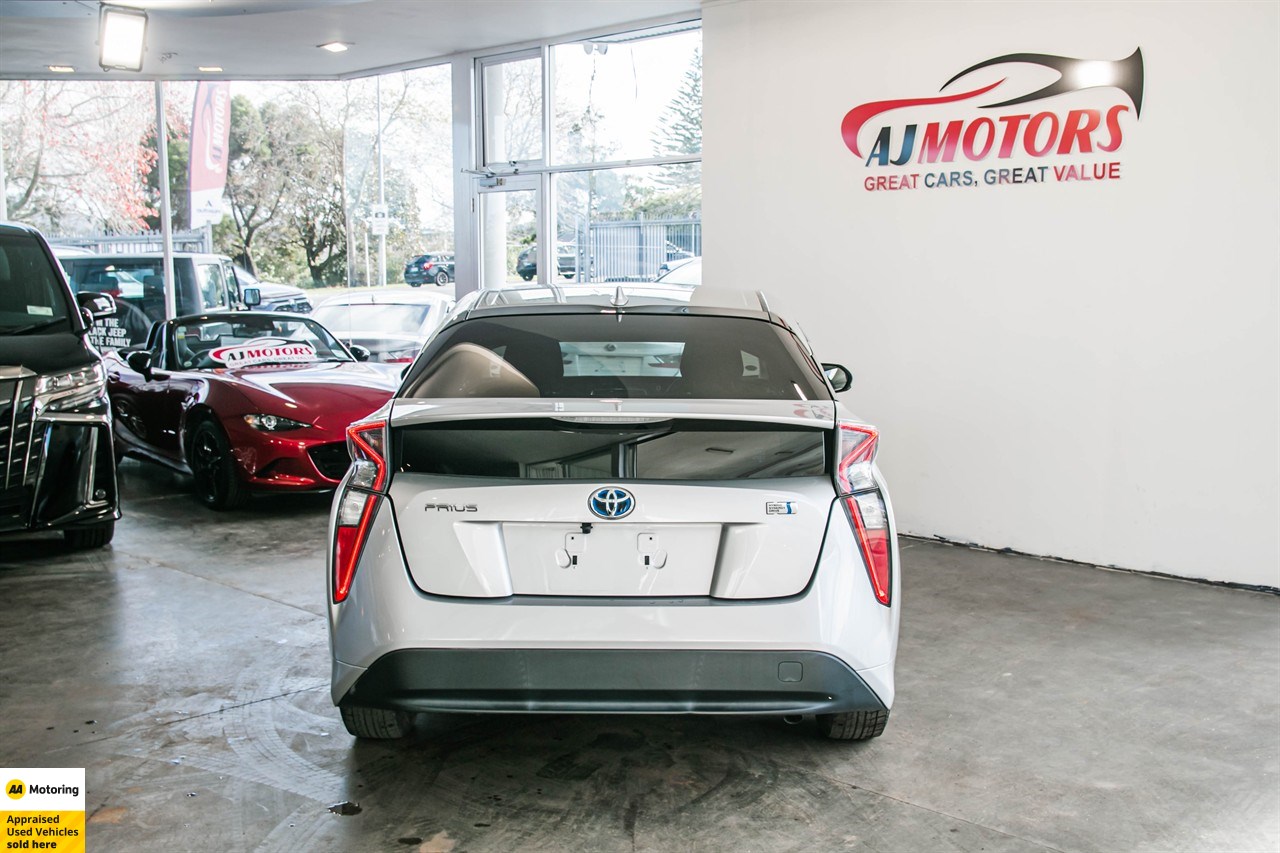 2017 Toyota Prius