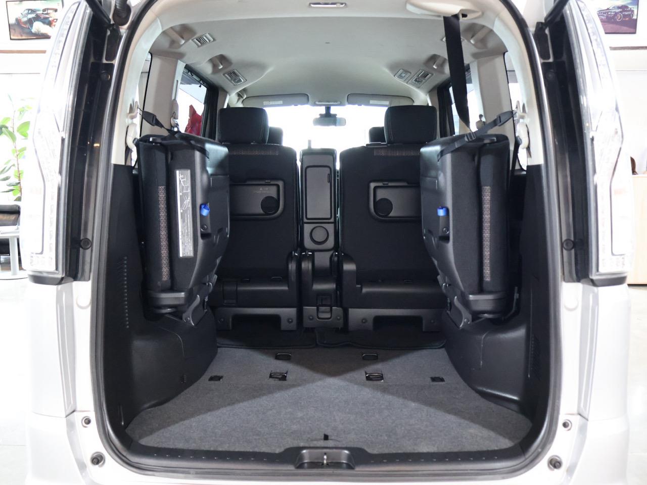 2015 Nissan Serena