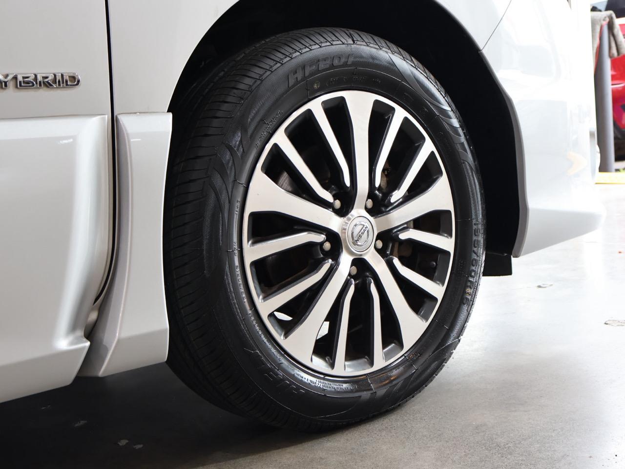 2015 Nissan Serena