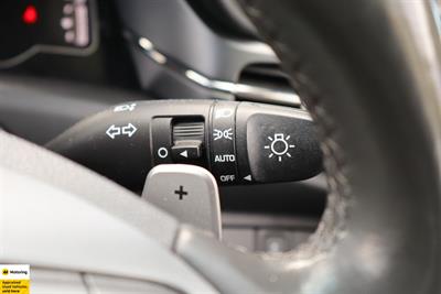 2022 Hyundai IONIQ - Thumbnail