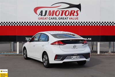 2022 Hyundai IONIQ - Thumbnail